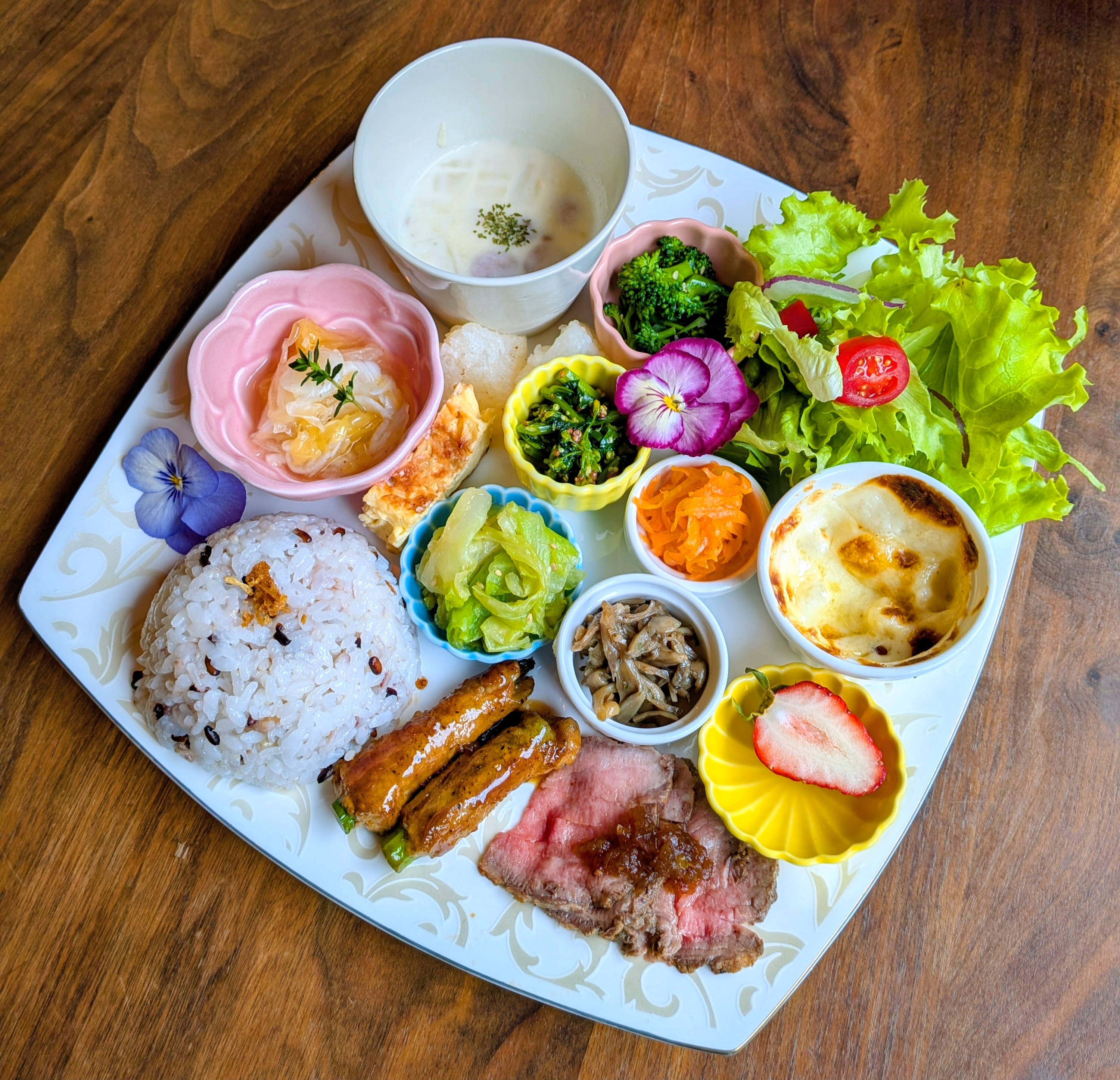 ローストビーフ丼